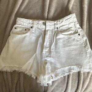Zara ribcage high waisted jean shorts white size 6